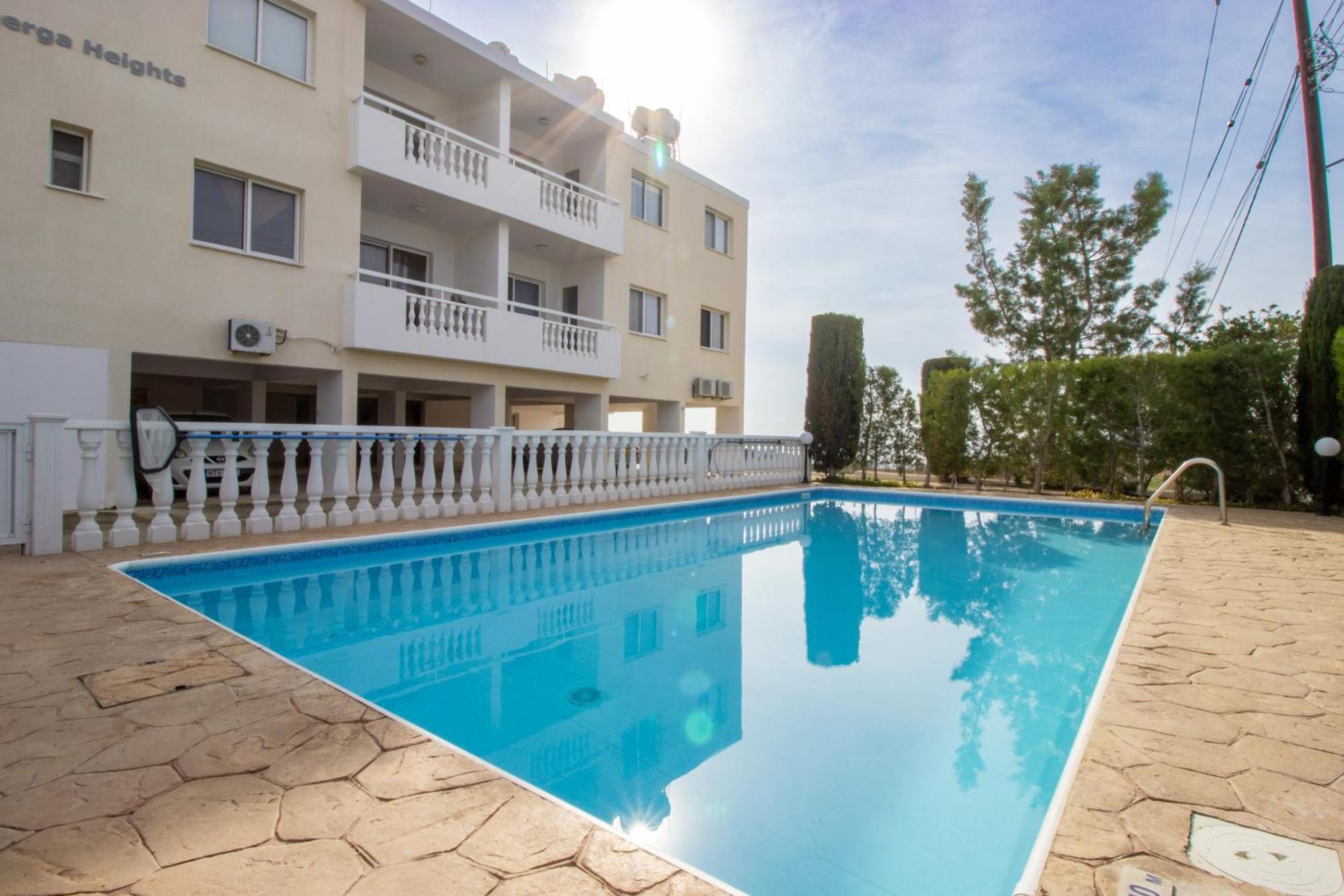 Golden Sunset Apartment Киссонерга Экстерьер фото