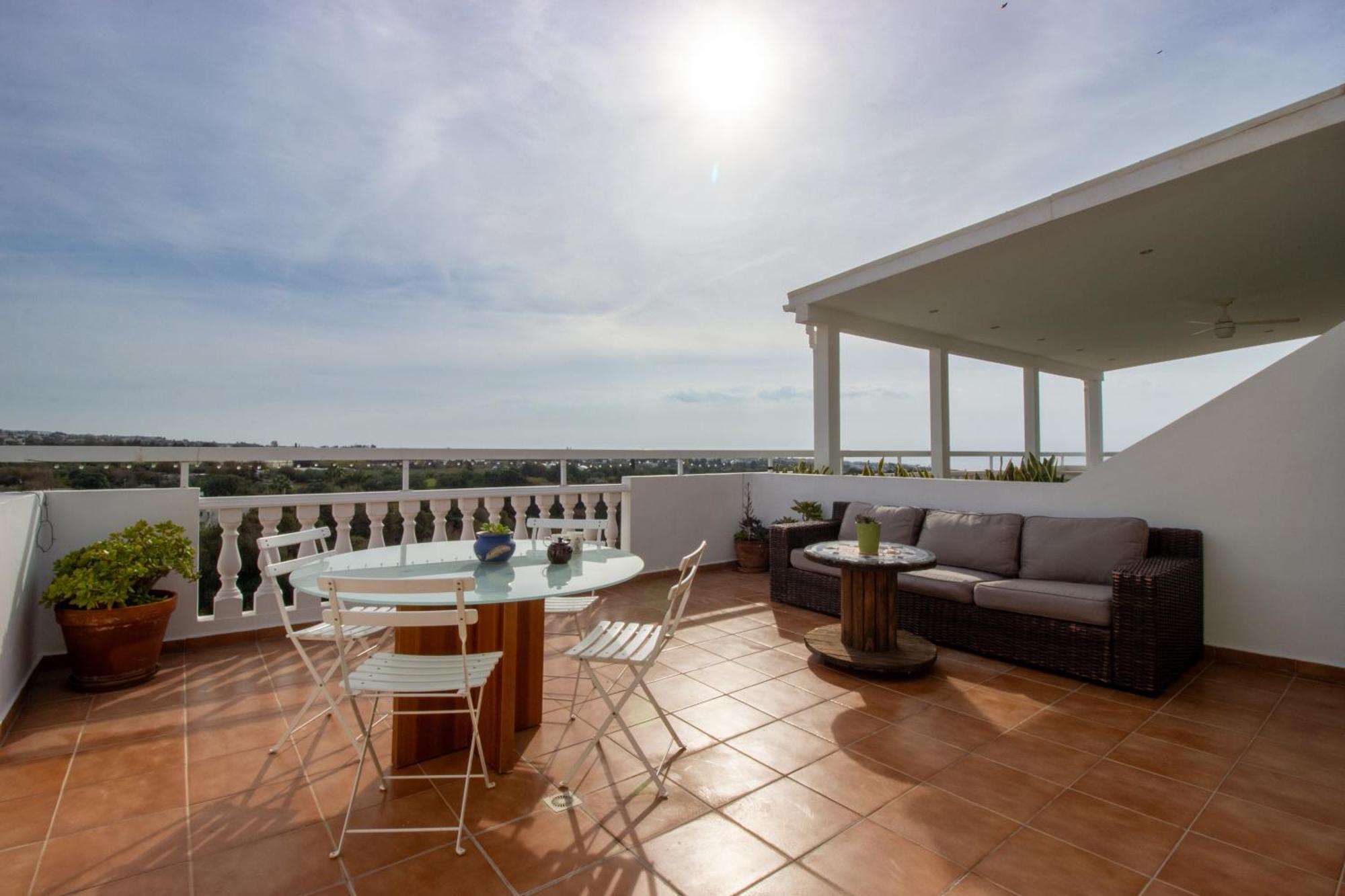 Golden Sunset Apartment Киссонерга Экстерьер фото